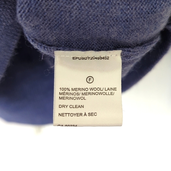 Lord & Taylor Classic 100% Extra Fine Merino Wool V-neck Sweater Purple Large - Picture 5 of 10